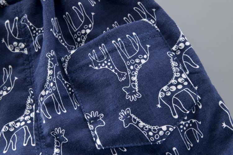 Giraffe Printed Clothing Set for Boys